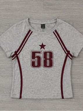 SHEIN' Gray & Burgundy '58' Graphic Tee